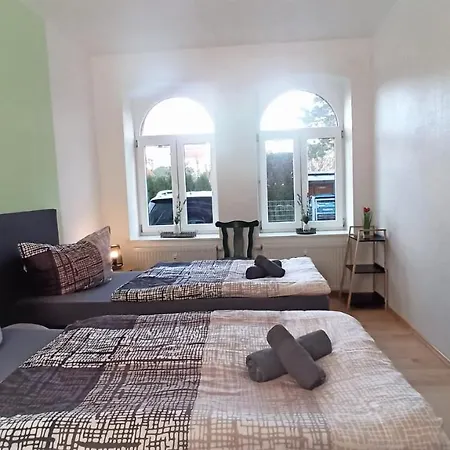 Apartment Fuer Bis Zu 7 Personen Mit Balkon Halberstadt Exterior photo